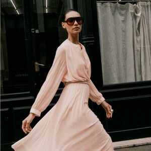 NWOT Zara Pink belted pleated Midi Dress